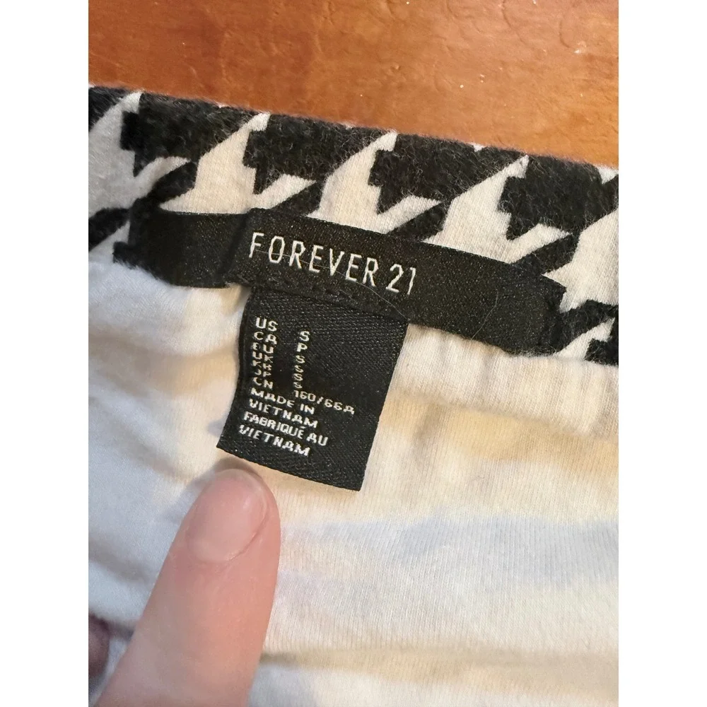 Forever 21 Houndstooth Mini Skirt Womens Small Black White Stretch Bodycon‎